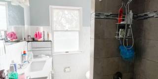 AVAILABLE AUGUST 2026 - Great 3 Bedroom Home in South Side Slopes! Gallery 11