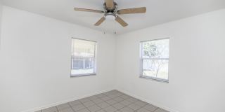 CENTRAL LOCATION IN PORT CHARLOTTE CENTRAL LOCATION IN PORT CHARLOTTE Gallery 27