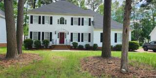 5 Bedroom Home - Colonial Heights - Convenient to Fort Lee Gallery 1