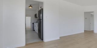 5738 Meade Avenue Gallery 8