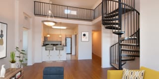 Belle Fontaine Gallery 12