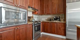 610 E Market St #2915 Gallery 16