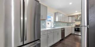 47 Wright Ave. Gallery 7