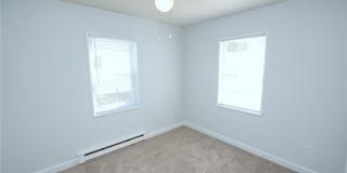 924 Avalon Avenue Gallery 33