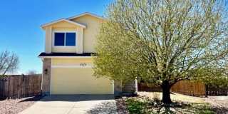 4 Bedroom Home in Pronghorn Glen with Mountain Views Gallery 1