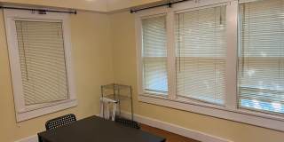3 Bedroom House Near IU Bloomington Campus Gallery 4