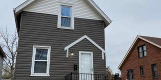 Large Home in Lindenwood Park Gallery 10