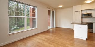 The Reserve at Town Center Gallery 91