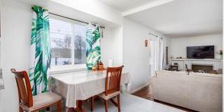 1286 Sherbourne Drive Gallery 12