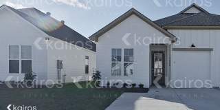 4828 West Dacha Lane Gallery 1