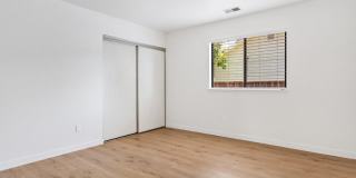 843 Falcon Way Gallery 15