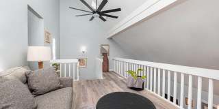 2100 Peppertree Street Gallery 6