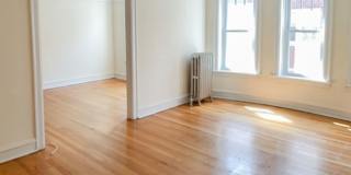 5208-14 N. Damen / 2000-10 W. Foster Gallery 2