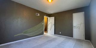 CHARMING 2 BEDROOM DUPLEX IN KANSAS CITY-COMING SOON Gallery 13