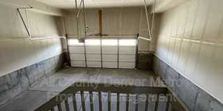 6089 N Liverpool St Gallery 21
