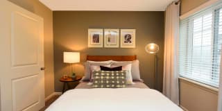 Icon Waverly Gallery 10