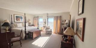 Luxury Living at its Finest! Gallery 23