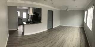 922 N Summit Avenue Gallery 6