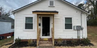 215 Temple Ave Gallery 1