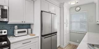 6082 SE Landing Way Gallery 8
