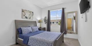 160 Bandol Street Gallery 39