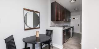 709 W Brompton Gallery 6