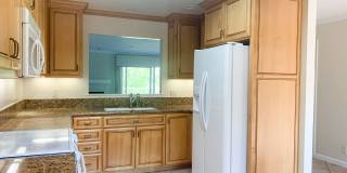 Townhome with Stunning Vasona Lake & Foothill Views Near Downtown Los Gatos Gallery 4