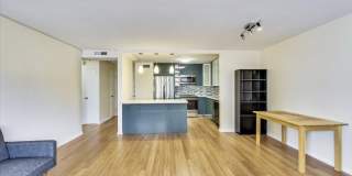6301 N Sheridan Gallery 9