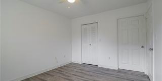1670 N 42nd Circle Gallery 17