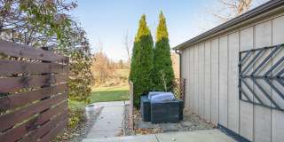2 bedroom/1.5 bath condo! North Royalton!! Gallery 23