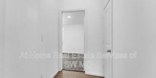 522 S Broadway Ave Gallery 12