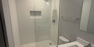 1572 N Milwaukee Avenue Gallery 10