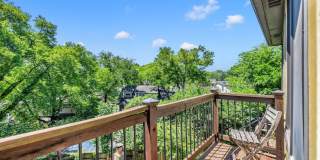 Beautifully maintained and move-in ready 4BR home with a basement Gallery 21