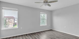 7435 Primrose Post Gallery 19