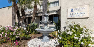 Whispering Fountains at Whittier - Senior Housing Gallery 28