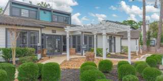 Kendall Manor Gallery 6