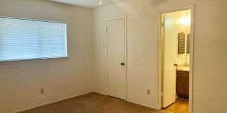 Three Bedroom Two Bath Home Near Northern Hills, Wood, and Madison Gallery 9