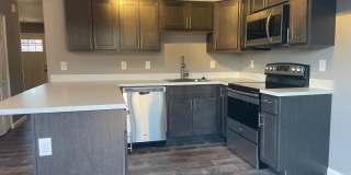 3bd/1.5 Bath Condo in Hazelwood - Remodeled with new Cabinets & New Appliances 3bd/1.5 Bath Condo in Hazelwood - Remodeled with new Cabinets & New Appliances Gallery 1