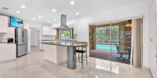 3441 N Hills Dr Gallery 19