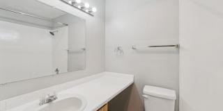 Westwood Apartments Gallery 136