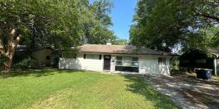 4 Bed 1 Bath 4 Bed 1 Bath Gallery 1