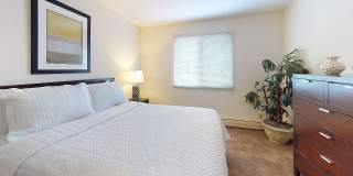 Yorktown Apartments Gallery 18