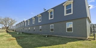 Maverick on Maurine Apartments Gallery 21