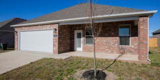 ***136 S. Broyles Avenue*** ***136 S. Broyles Avenue*** Gallery 1