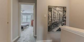 106 Hatfield Lane Gallery 13