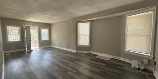 111 North Denver Avenue - A Gallery 2
