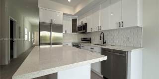 1786 SW 9th St Gallery 45