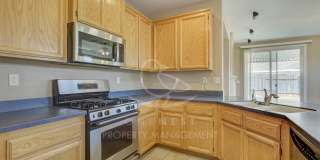 Beautiful 4 BD 2 BA Lincoln Home Gallery 16
