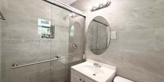 1632 NE 4th Pl Gallery 7
