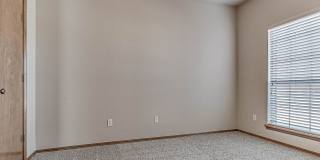 4 Bed | 2 Bath + Edmond Schools + North Hampton Addition Gallery 39